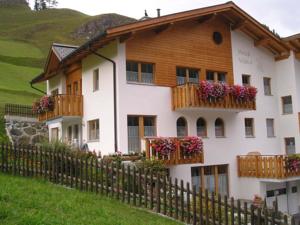 Haus Viola