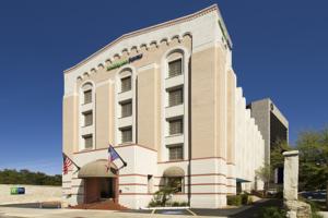 Holiday Inn Express San Antonio North Riverwalk Area