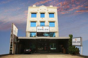 Emblem Hotel, Gurgaon