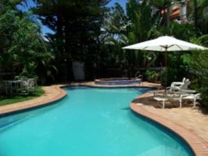 Old Burleigh Court in Gold Coast, Australia - Lets Book Hotel