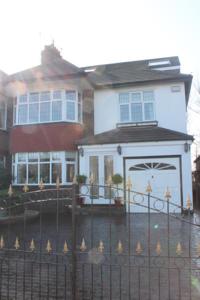 The Avenue Bed and Breakfast