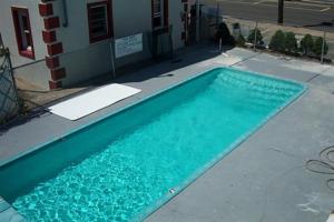 Featured image of post Fontana Motels View photos and maps of fontana