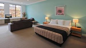 Waldorf Woolloomooloo Waters Serviced Apartments