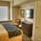 Gaslamp Plaza Suites