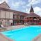 Anaheim Camelot Inn & Suites