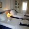 B&B Rosindell