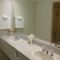 Anaheim Plaza Hotel & Suites
