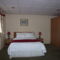 Shaw Hill Hotel Golf And Country Club