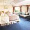 Shaw Hill Hotel Golf And Country Club