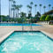 Anaheim Plaza Hotel & Suites
