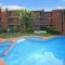 Shandelle Apartments
