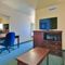 Holiday Inn Express Dryden