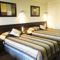 Hyde Park Inn