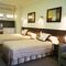 Hyde Park Inn